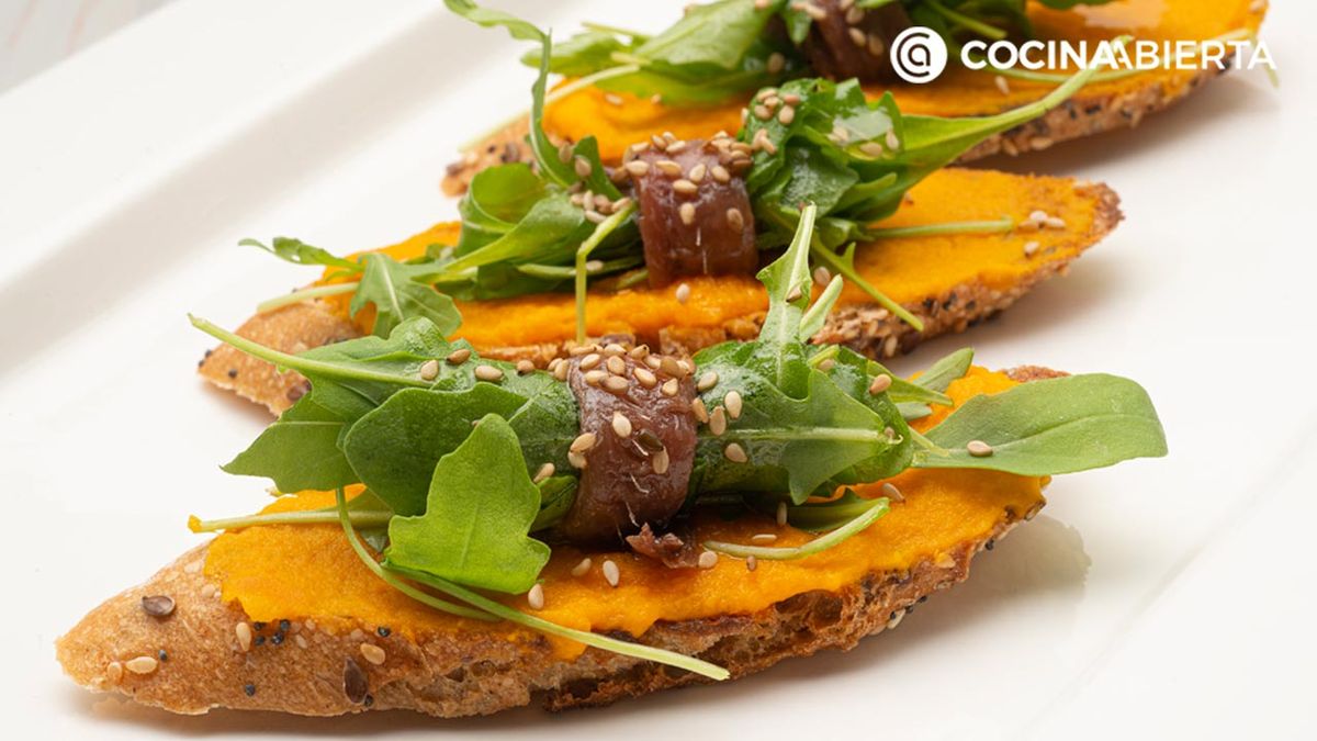 pintxos de anchoa con crema de zanahoria y rucula receta aperitivo facil karlos arguinano karl67970321