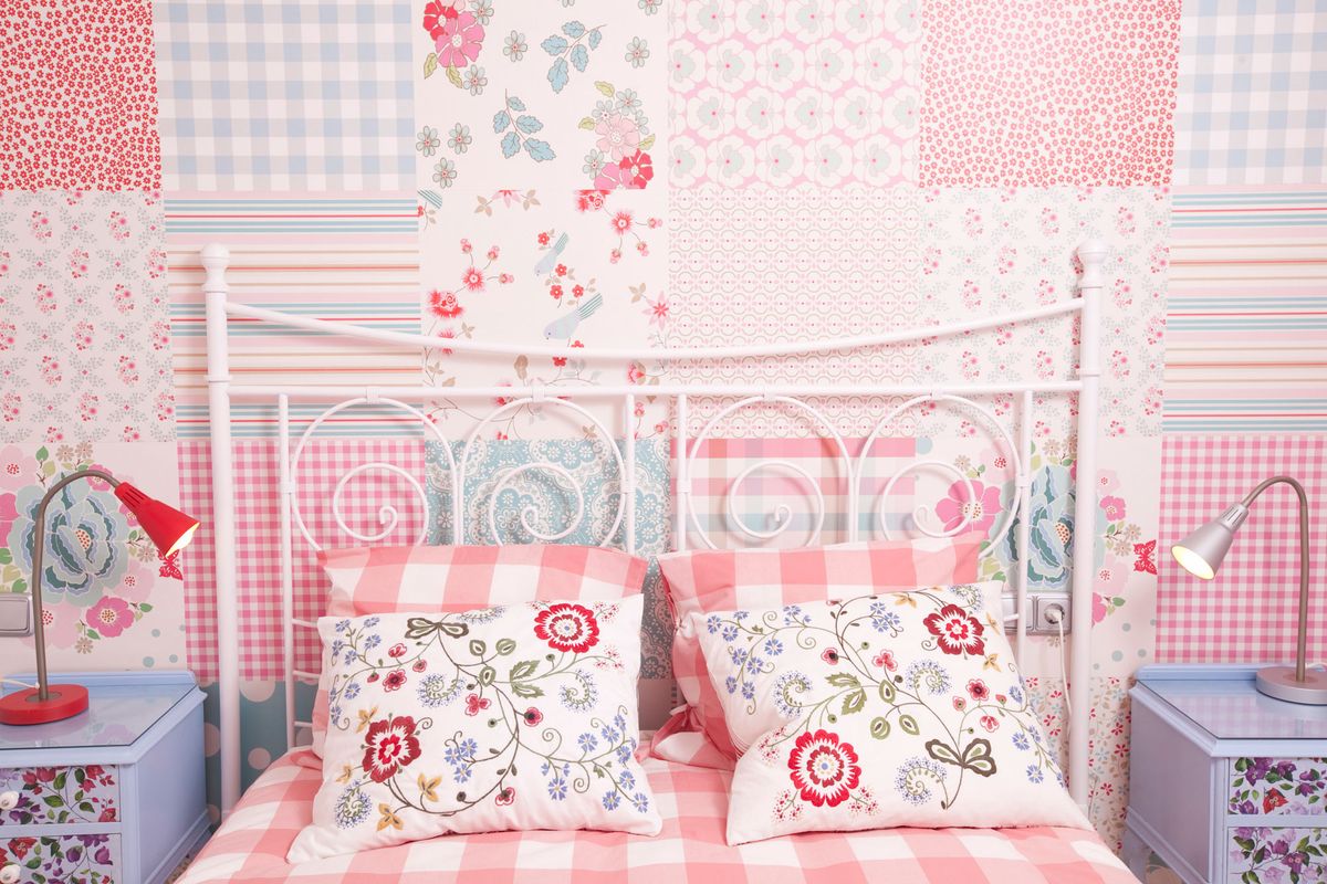 Decorar un dormitorio femenino y luminoso d18