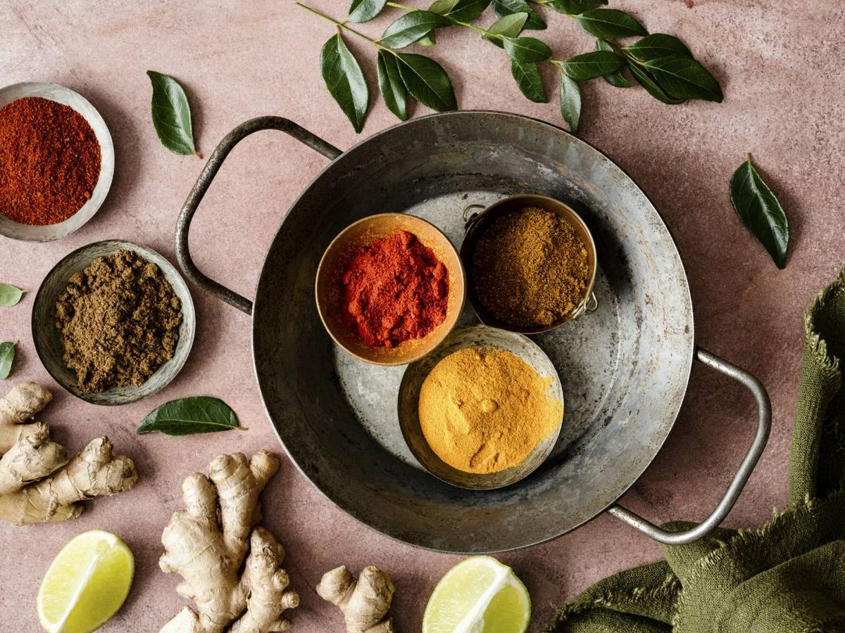 Las especias básicas para preparar un buen curry: el alma del sabor indio.