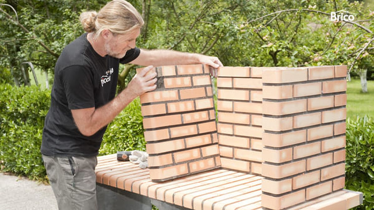 brico 0656 como hacer una barbacoa de obra economica paso 16