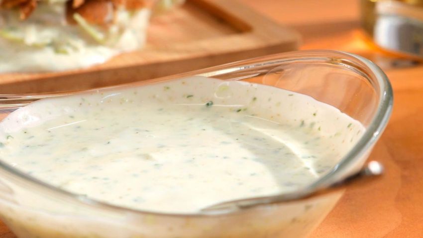 Salsa blanca de kebab