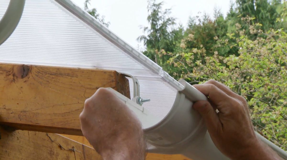 Canalón para aprovechar aguas pluviales paso 7