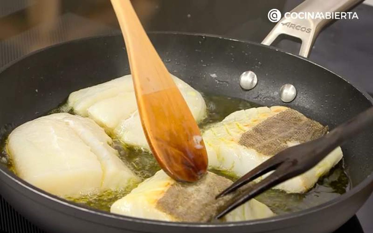 Cocina los lomos de bacalao