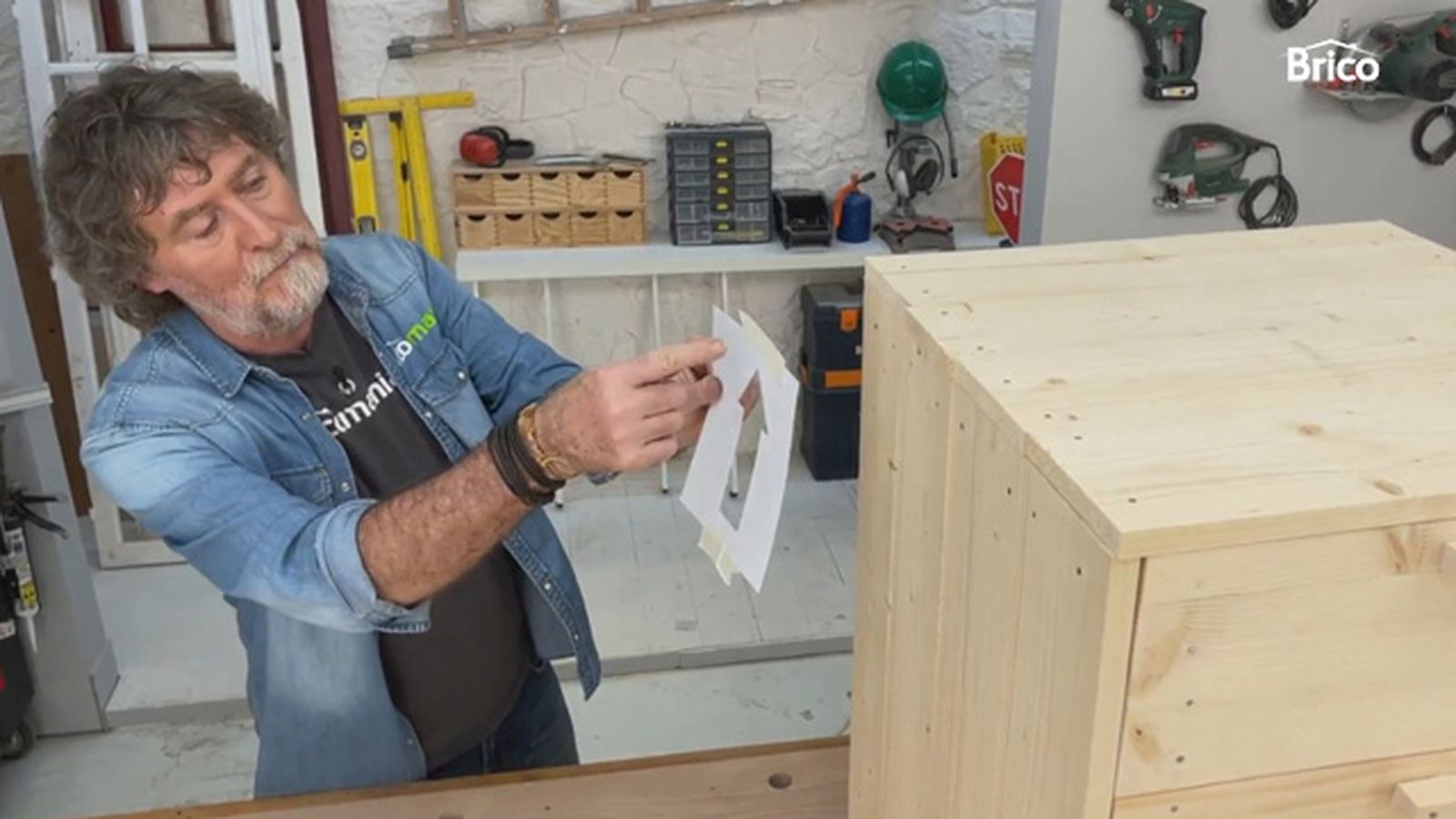 Como tunear una cómoda con madera paso 10 Como tunear una cómoda con madera paso 10