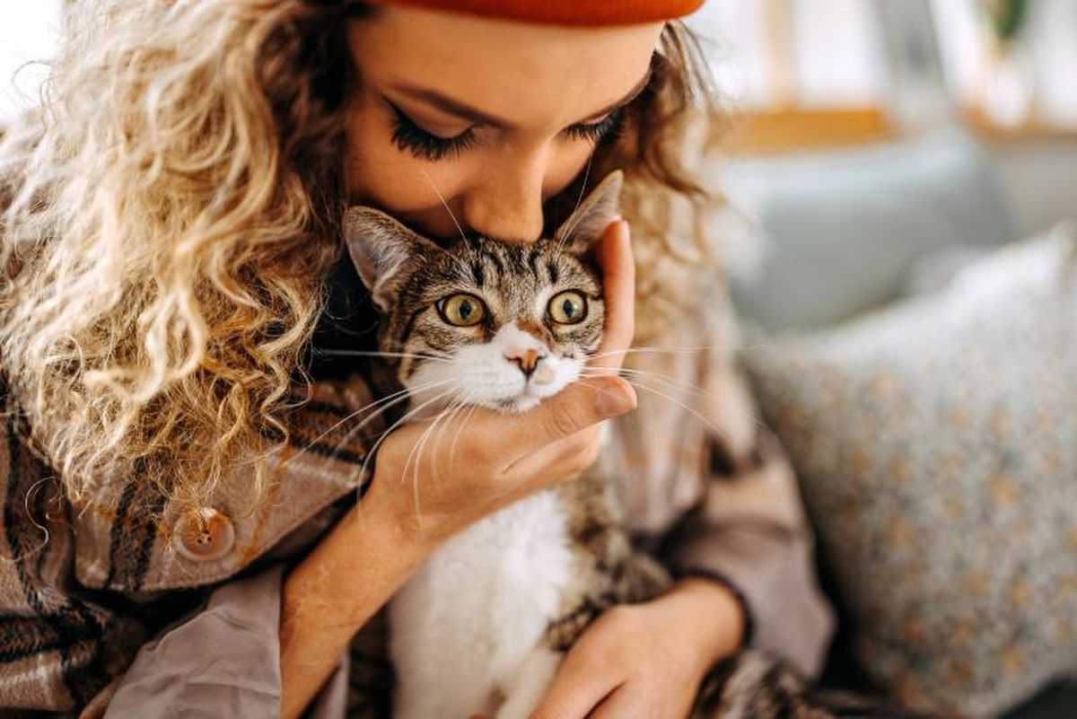 Debe sentirse amado y comprendido, de forma que esté seguro al socializarse.