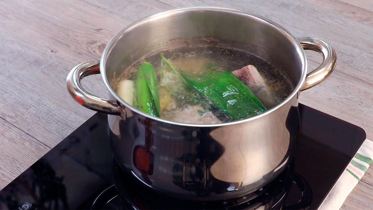 Receta tradicional de sopa de cebolla   paso 3