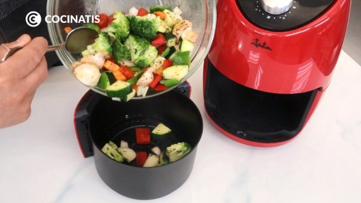 receta verduras en freidora de aire paso 3