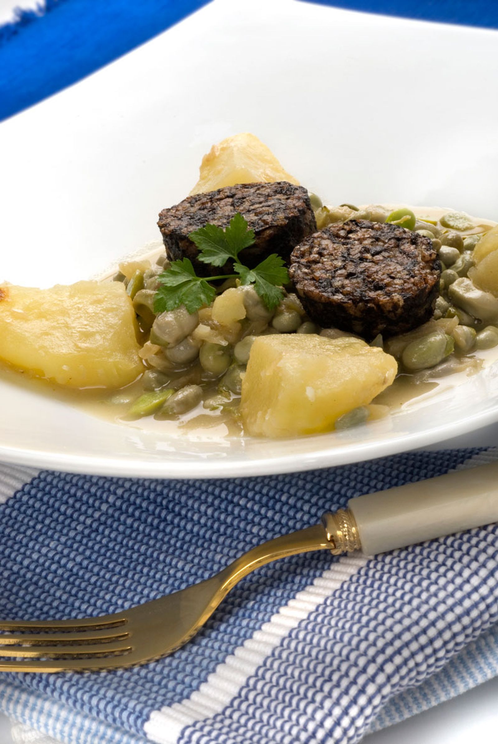 Habas con morcilla
