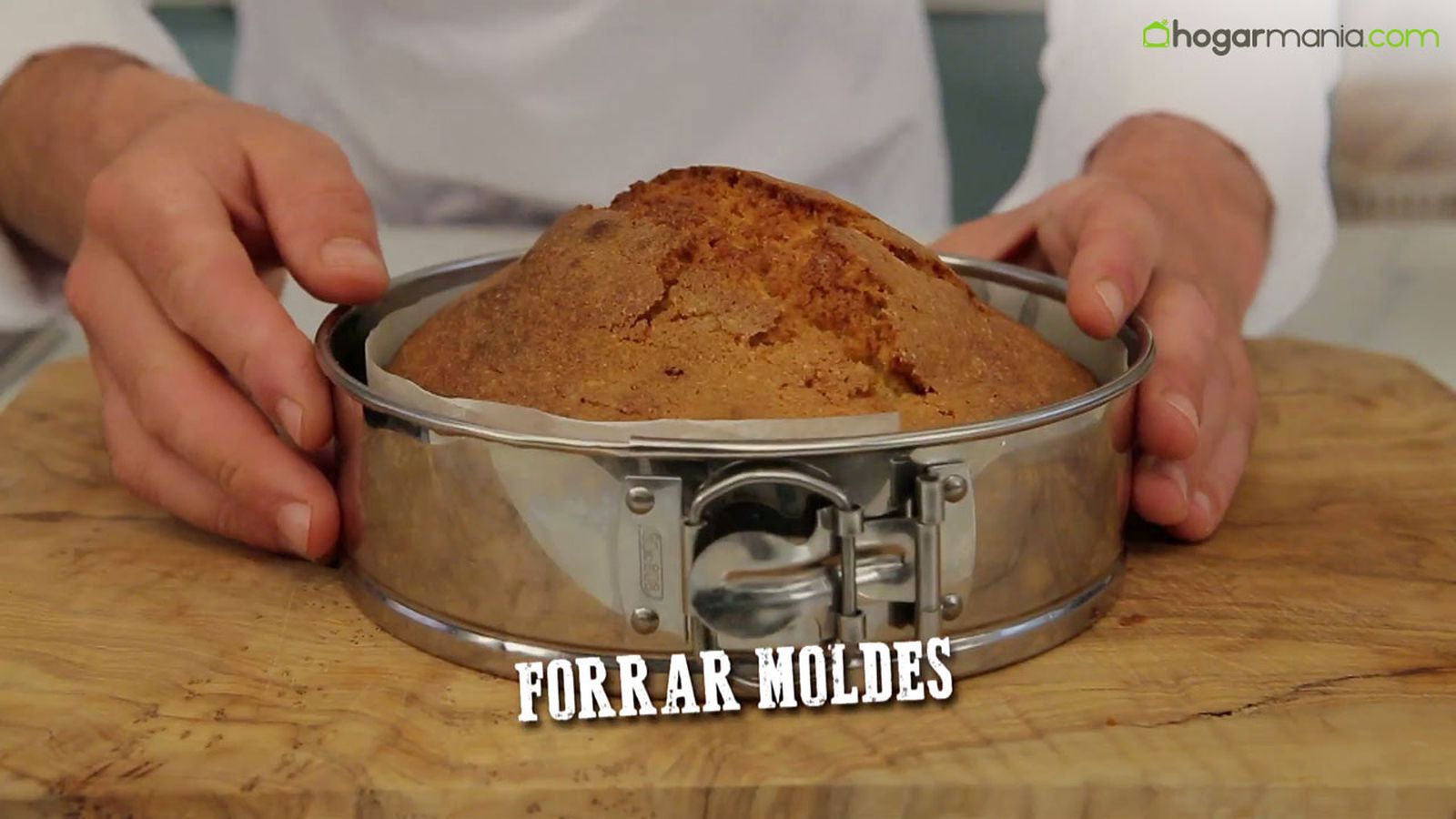 CABI0051 Truco Usos papel horno forrar moldes CABI0051 Truco Usos papel horno forrar moldes