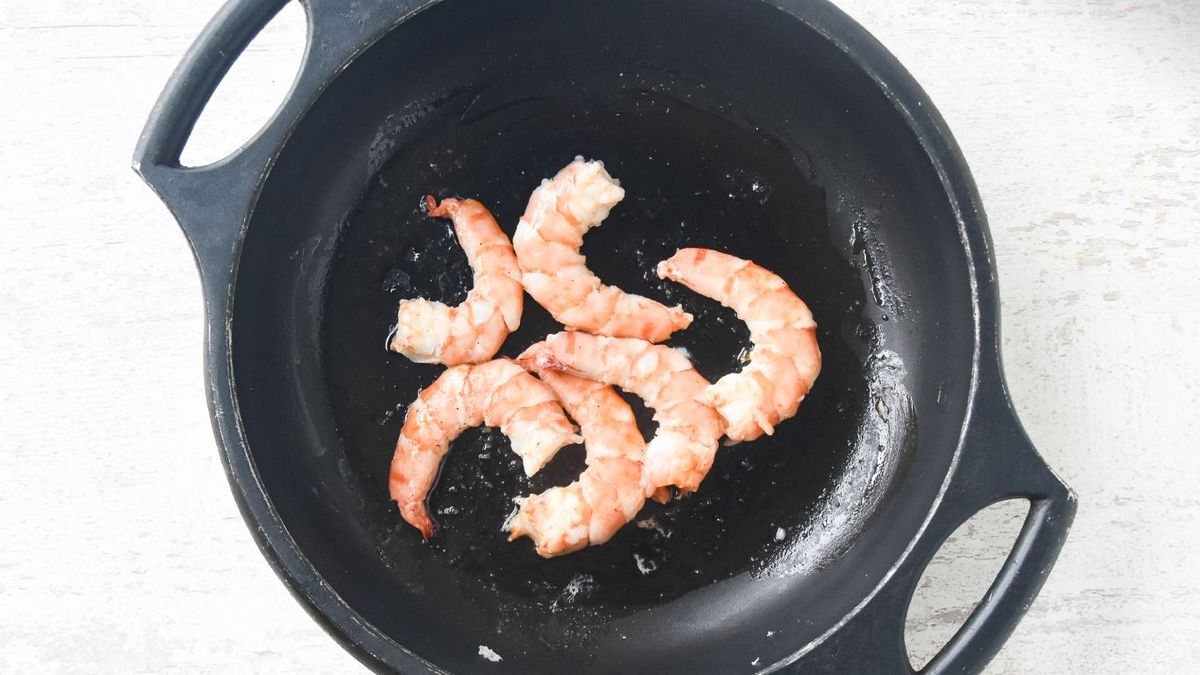 Gambas salteadas para pad thai