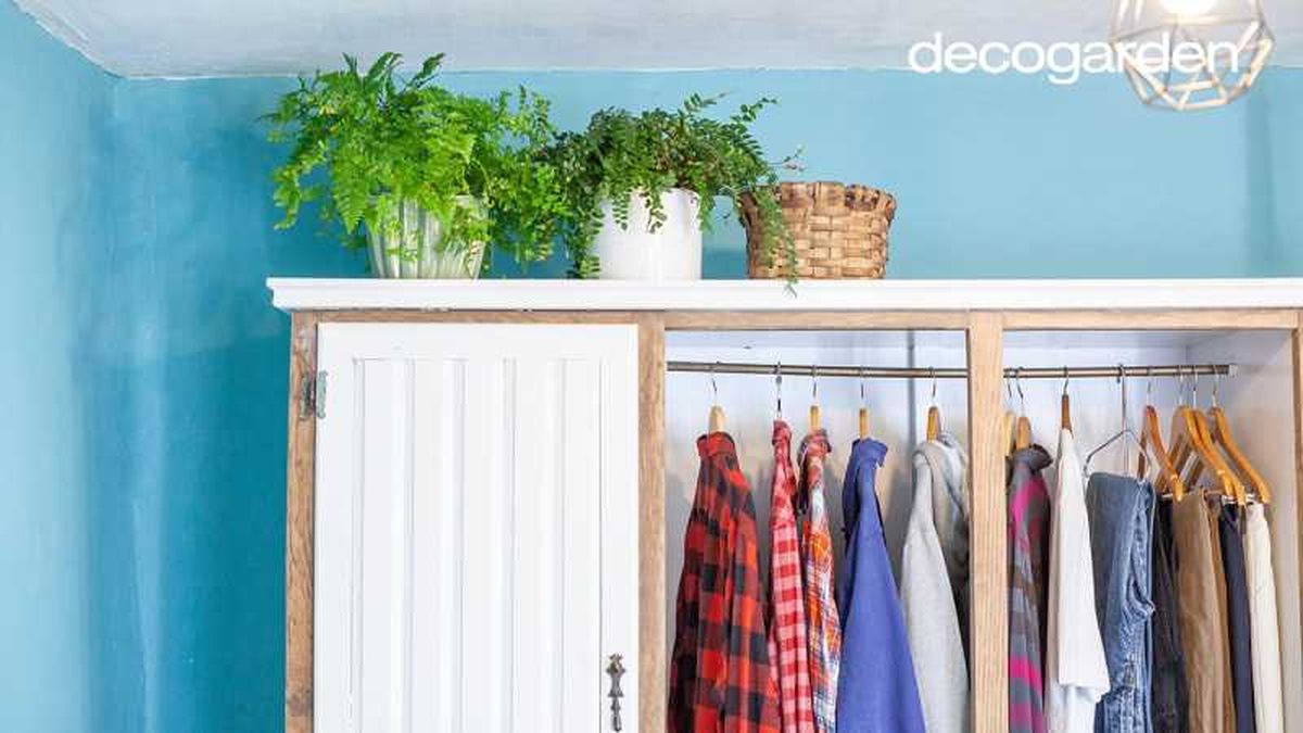 Detalles decorativos del armario convertido en vestidor.