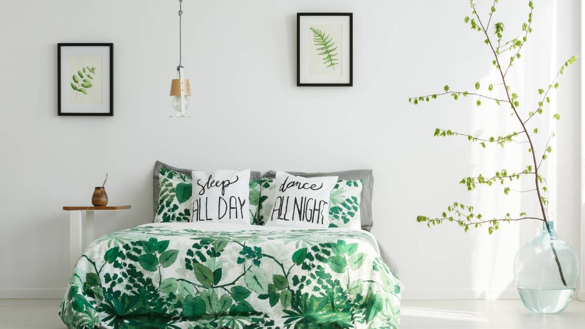 Estampados florales y tropicales: alegría y frescura