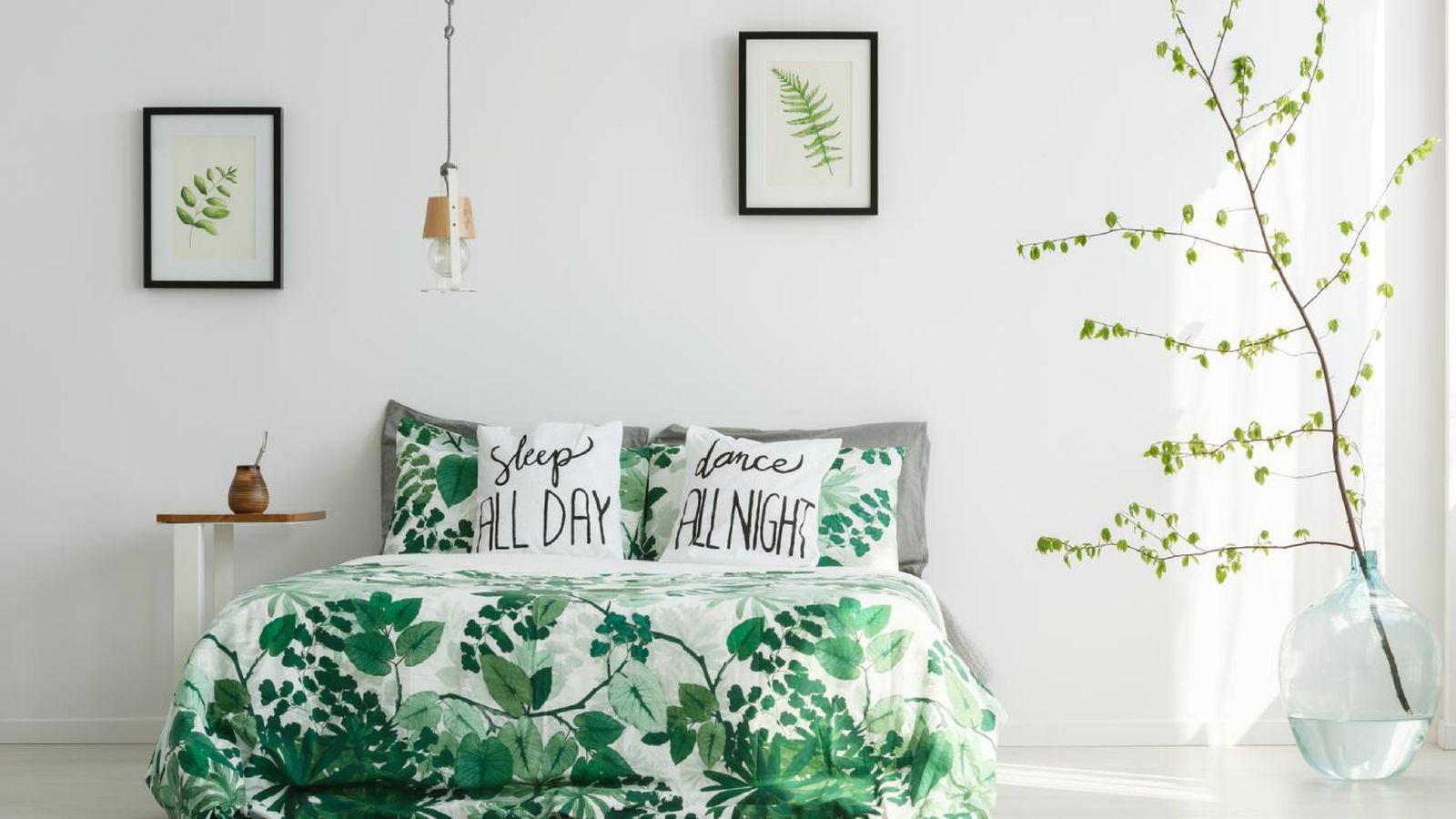 Estampados florales y tropicales: alegría y frescura