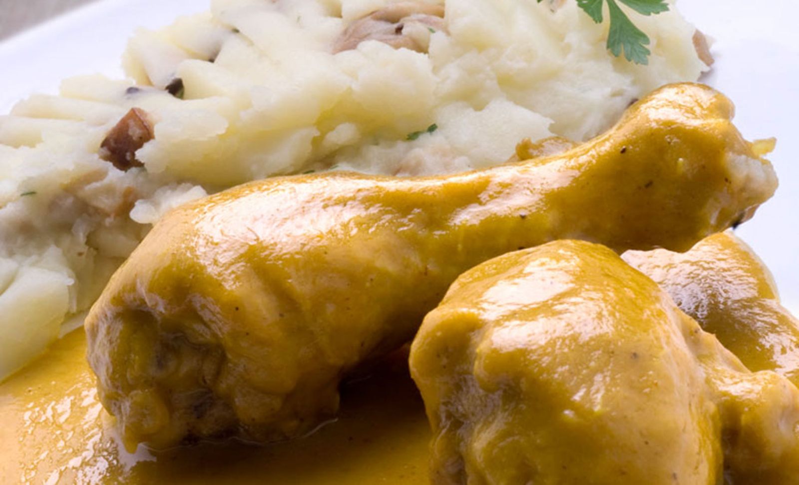 pollo al curry con pure de patatas xl
