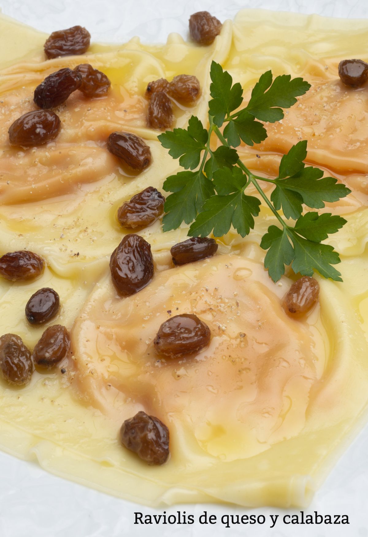 raviolis queso vertical