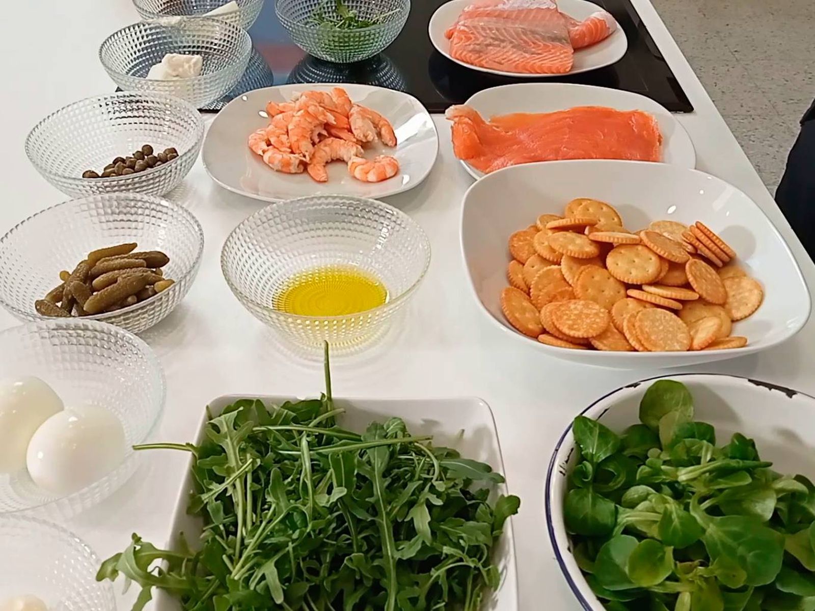Ingredientes de la receta de aros de salmón y gambas Ingredientes de la receta de aros de salmón y gambas