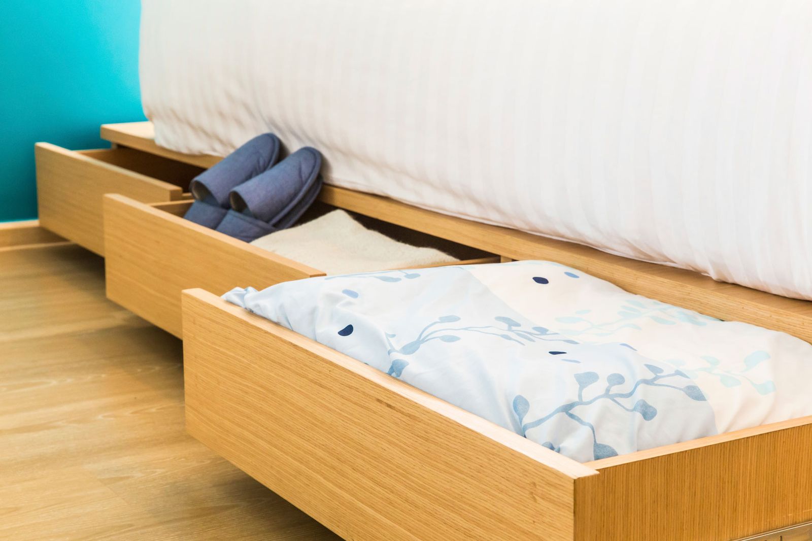 Cómo hacer que el dormitorio parezca más grande muebles 2 Cómo hacer que el dormitorio parezca más grande muebles 2