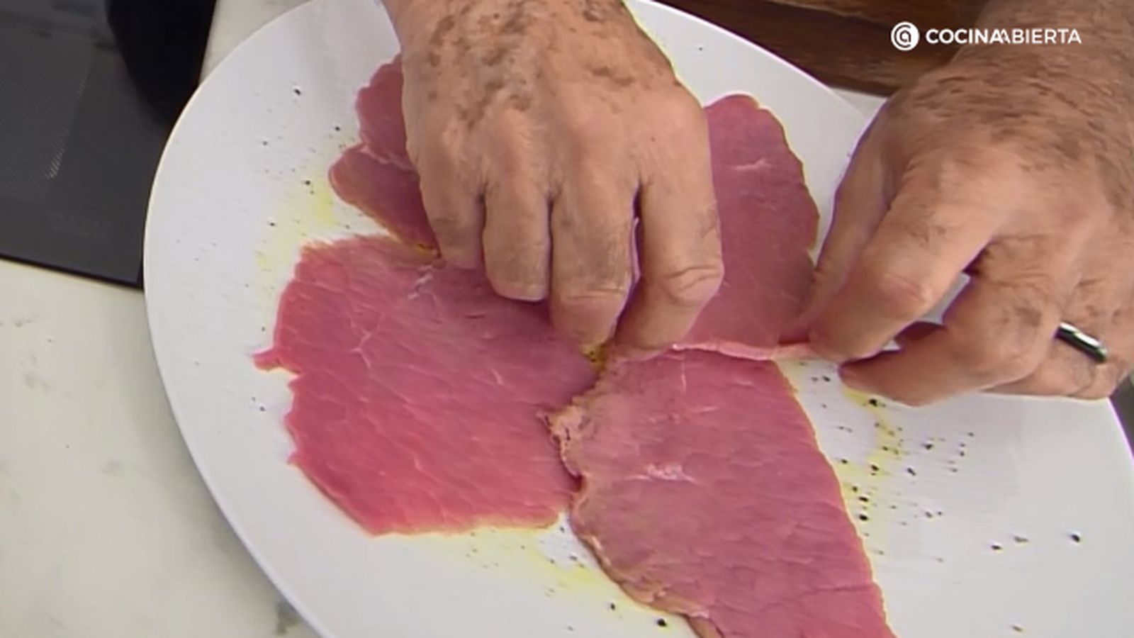 Carpaccio ternera parmesano paso 3 Carpaccio ternera parmesano paso 3