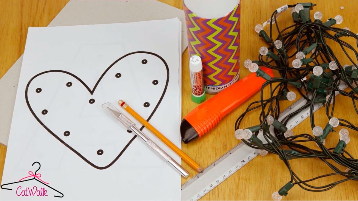 letras luminosas carton materiales