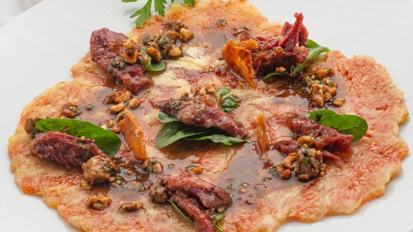 Carpaccio de higos con confit de pato, receta de Joseba Arguiñano
