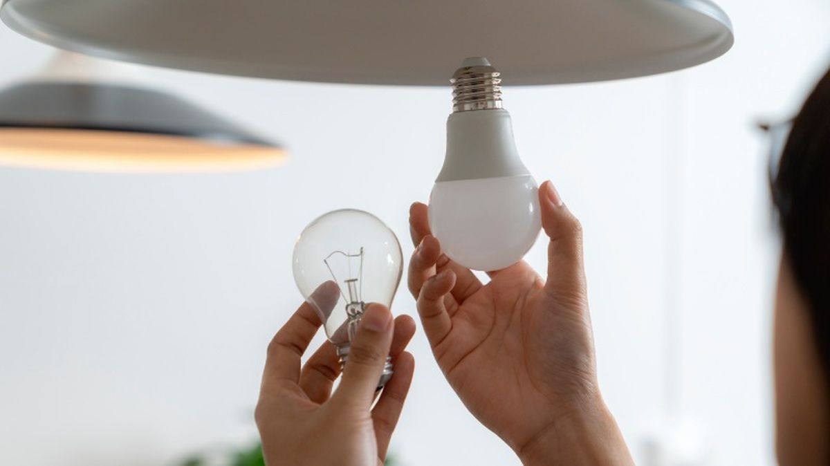 Cambiar bombilla halógena por LED