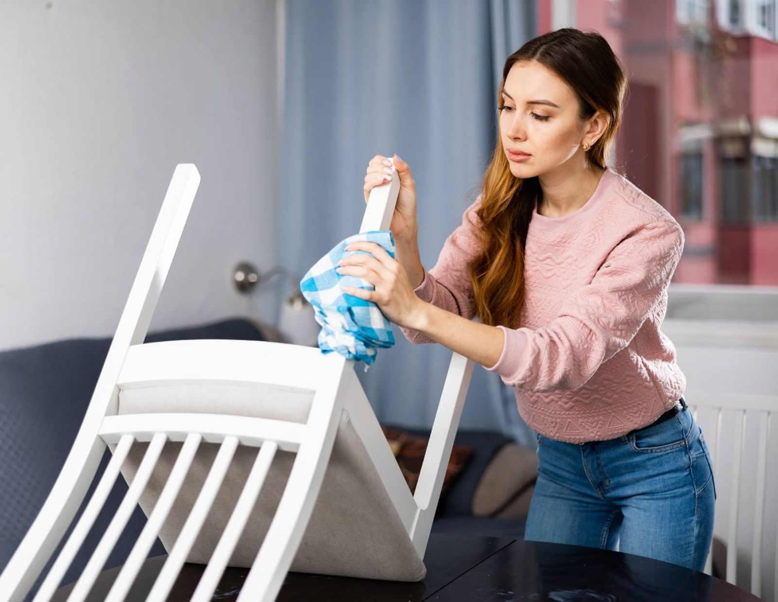 Cuida y protege tus sillas de madera Cuida y protege tus sillas de madera