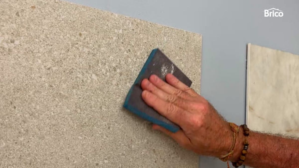 bricomania 45 tapar agujeros en azulejos 7