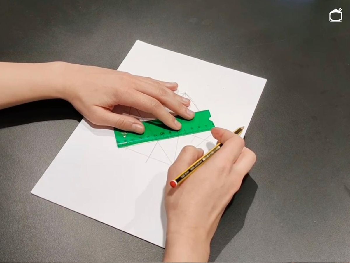 Paso 6 para hacer una estrella de cinco puntas.