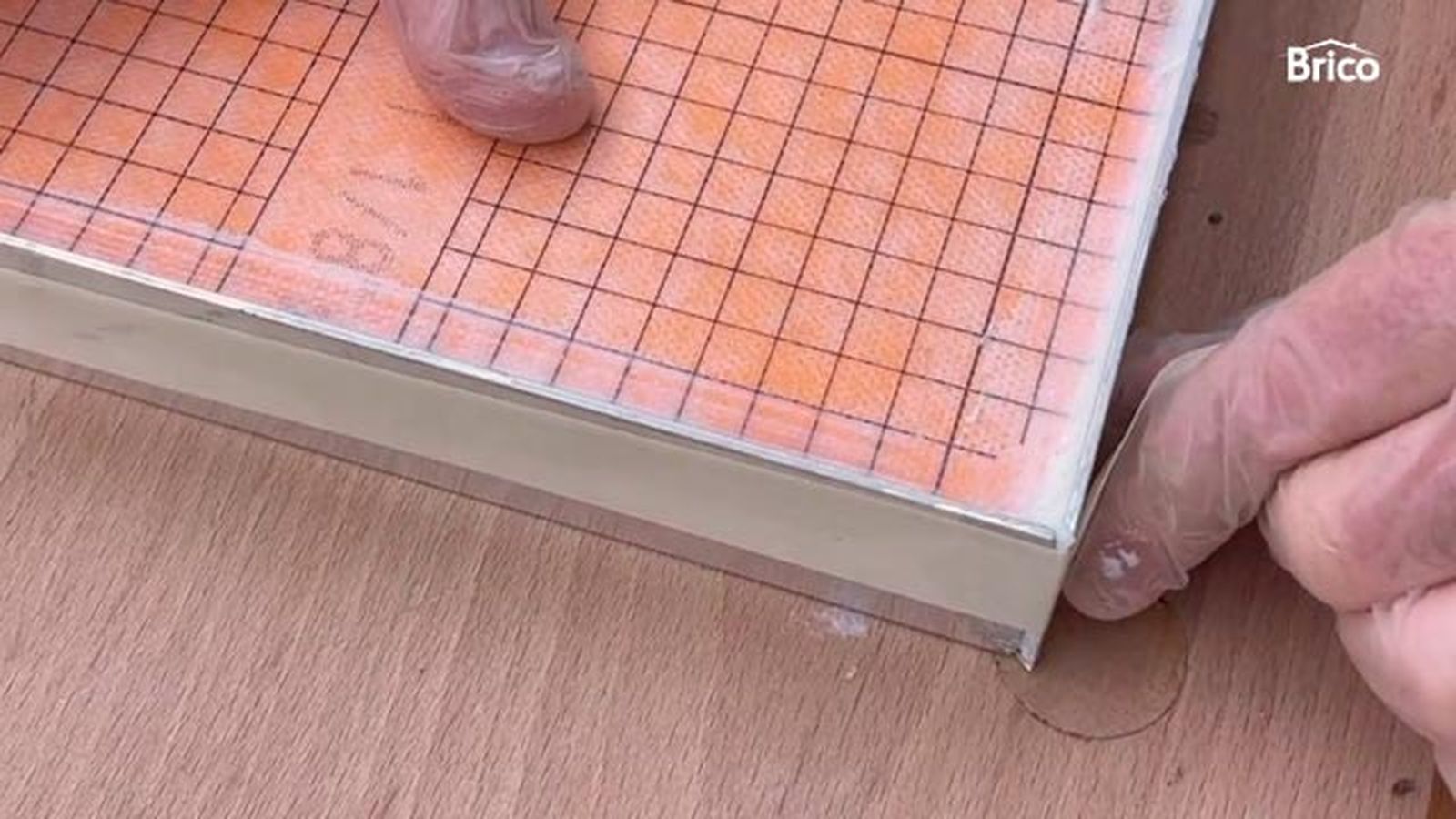 Como hacer una balda flotante de estilo industrial paso 6 Como hacer una balda flotante de estilo industrial paso 6
