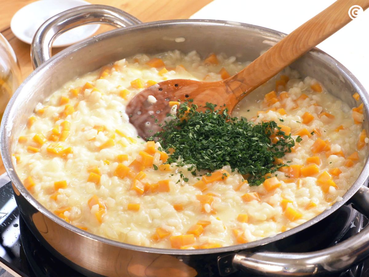 Remueve bien para que se integren todos los ingredientes