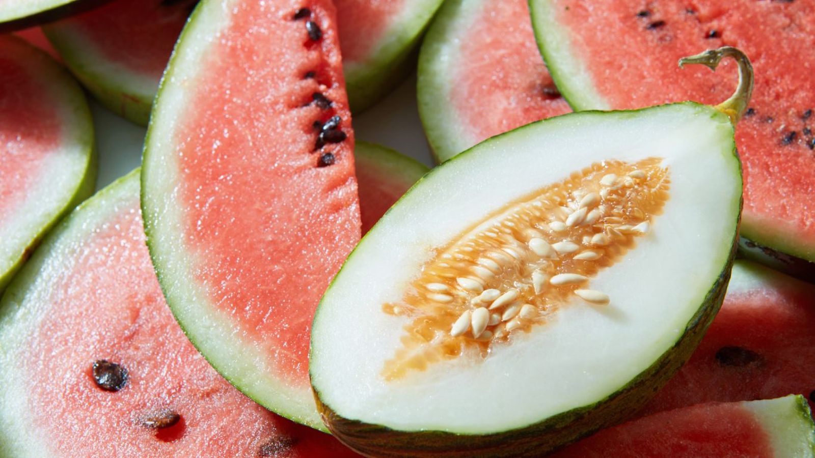 Dos frutas veraniegas que destacan por su capacidad hidratante