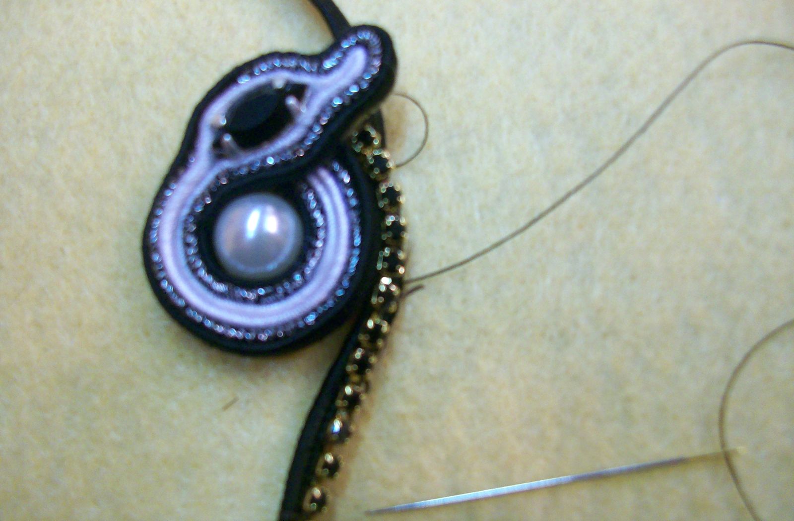 tecnica soutache adorno paso4 tecnica soutache adorno paso4