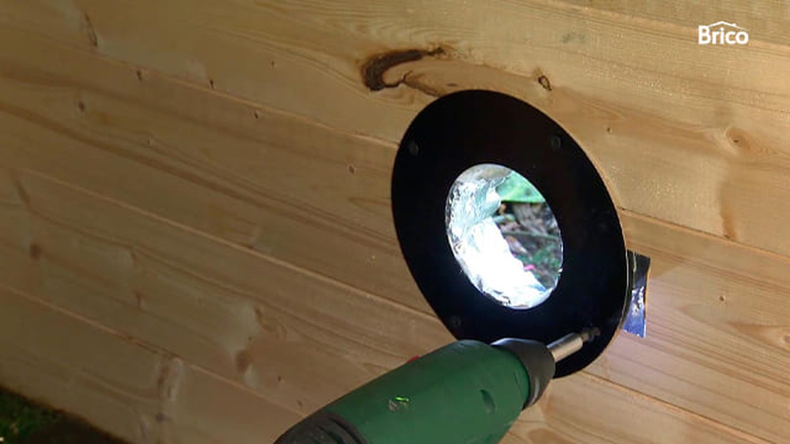 Como instalar una estufa de pellets paso 4 Como instalar una estufa de pellets paso 4