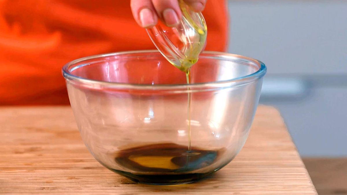 Receta de ensalada de jamón de pato y frutas  paso 3