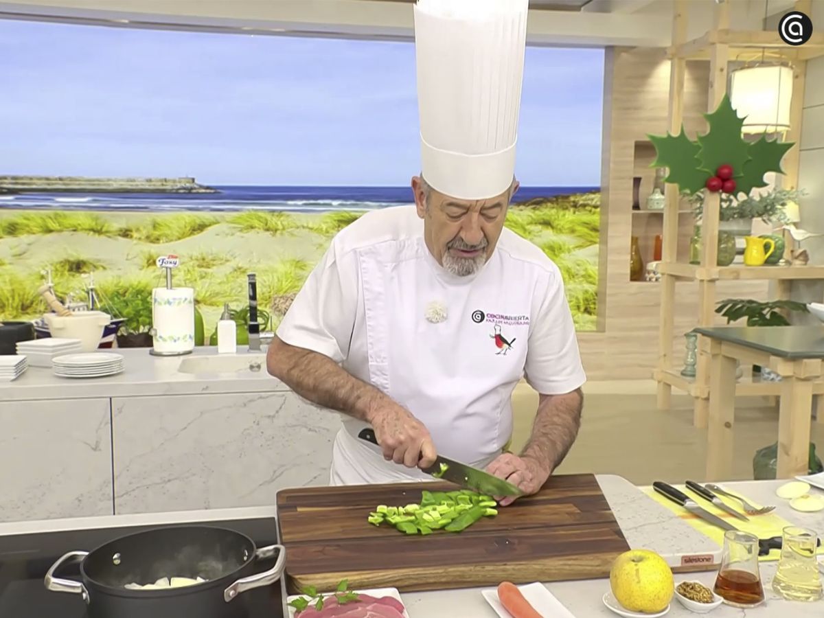 Corta el pimiento en dados