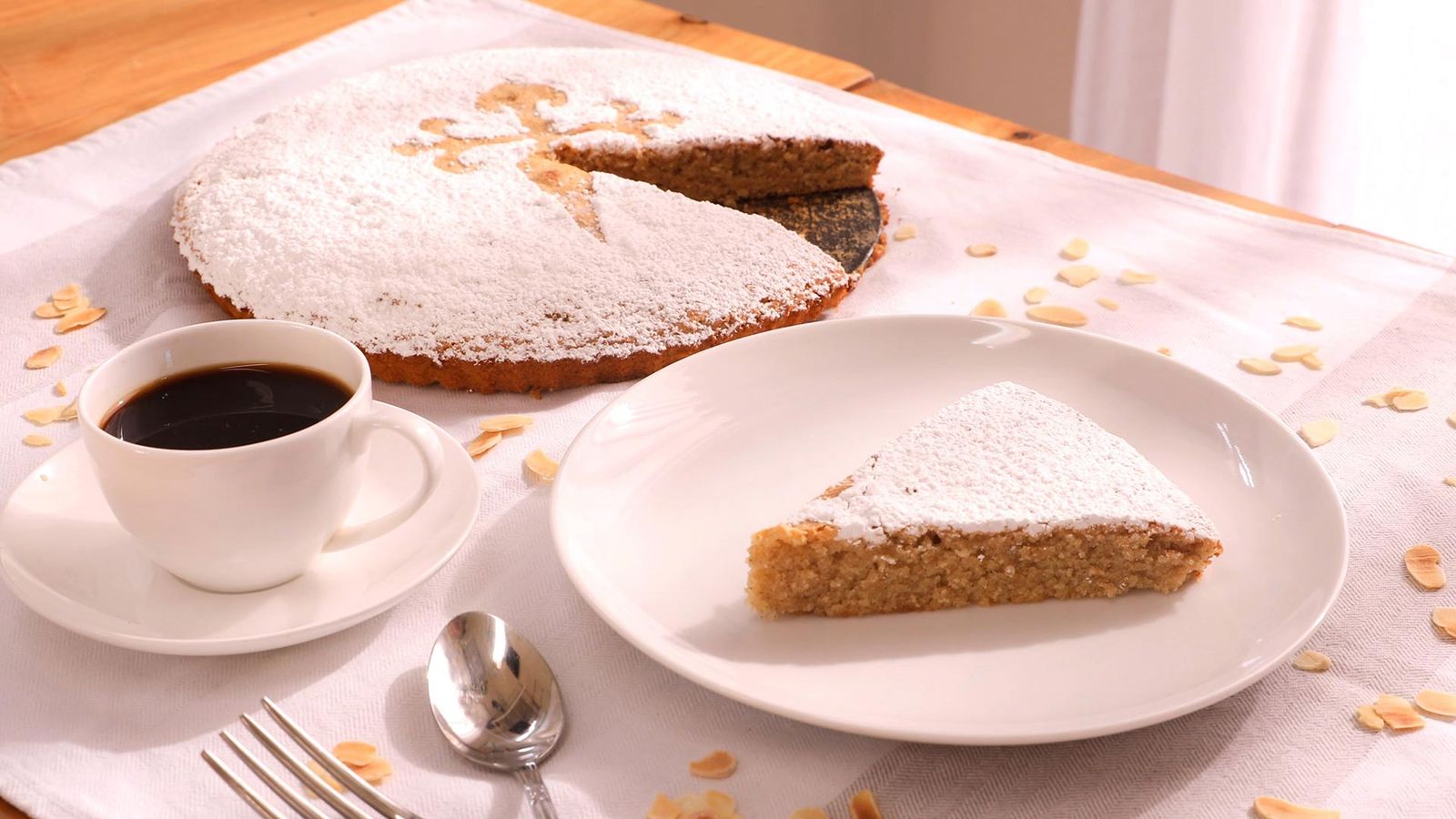 Sirve la tarta de Santiago paso 6 Sirve la tarta de Santiago paso 6