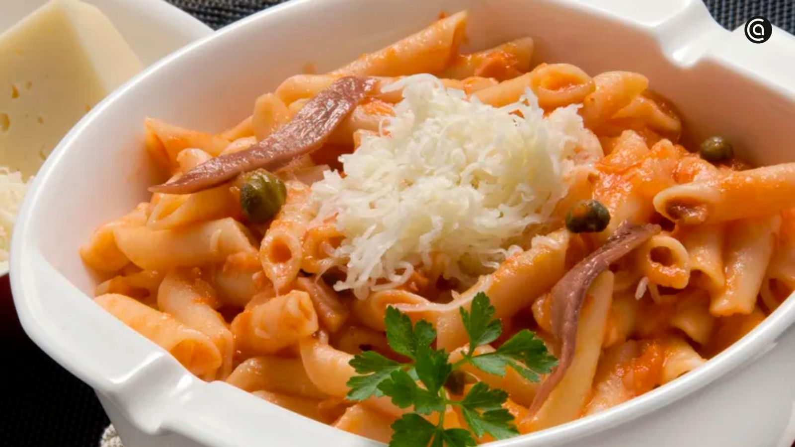 Macarrones a la putanesca, receta de Karlos Arguiñano