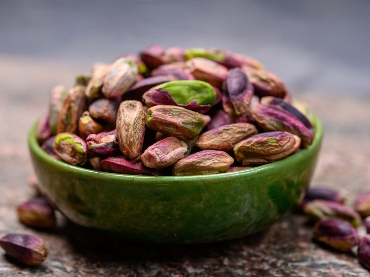 En Bronte, a los pies del Etna, el pistacho se transforma en una joya verde con sabor intenso y único.