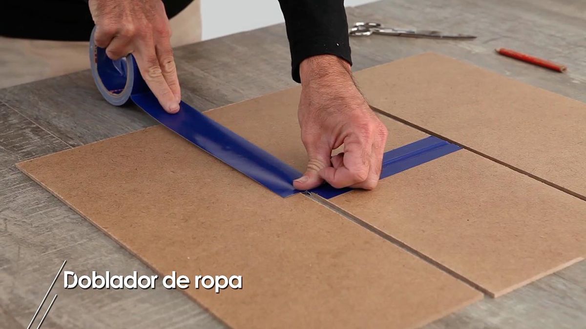 Como hacer un doblador de ropa paso 4