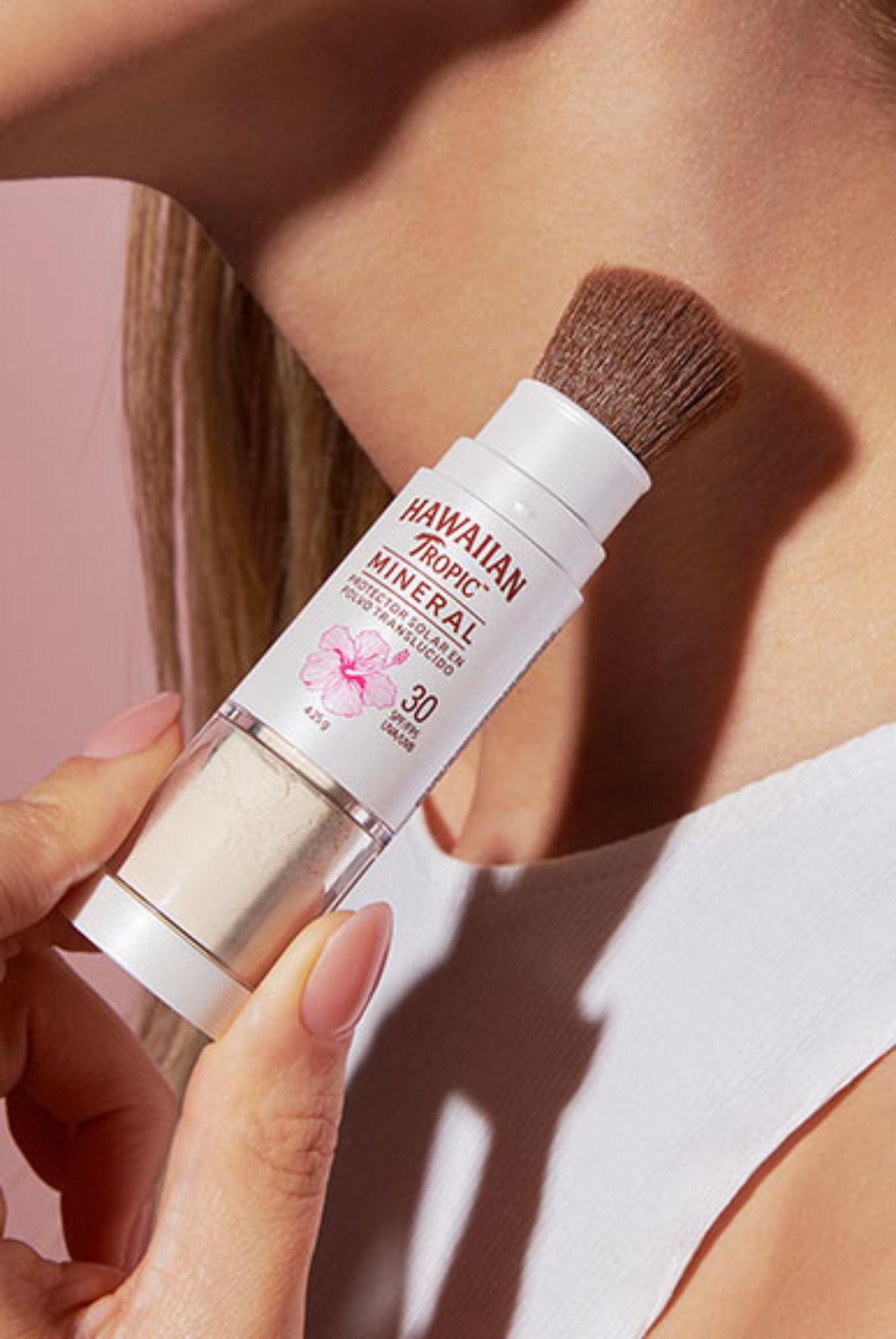 Protector solar en polvo de Hawaiian Tropic.