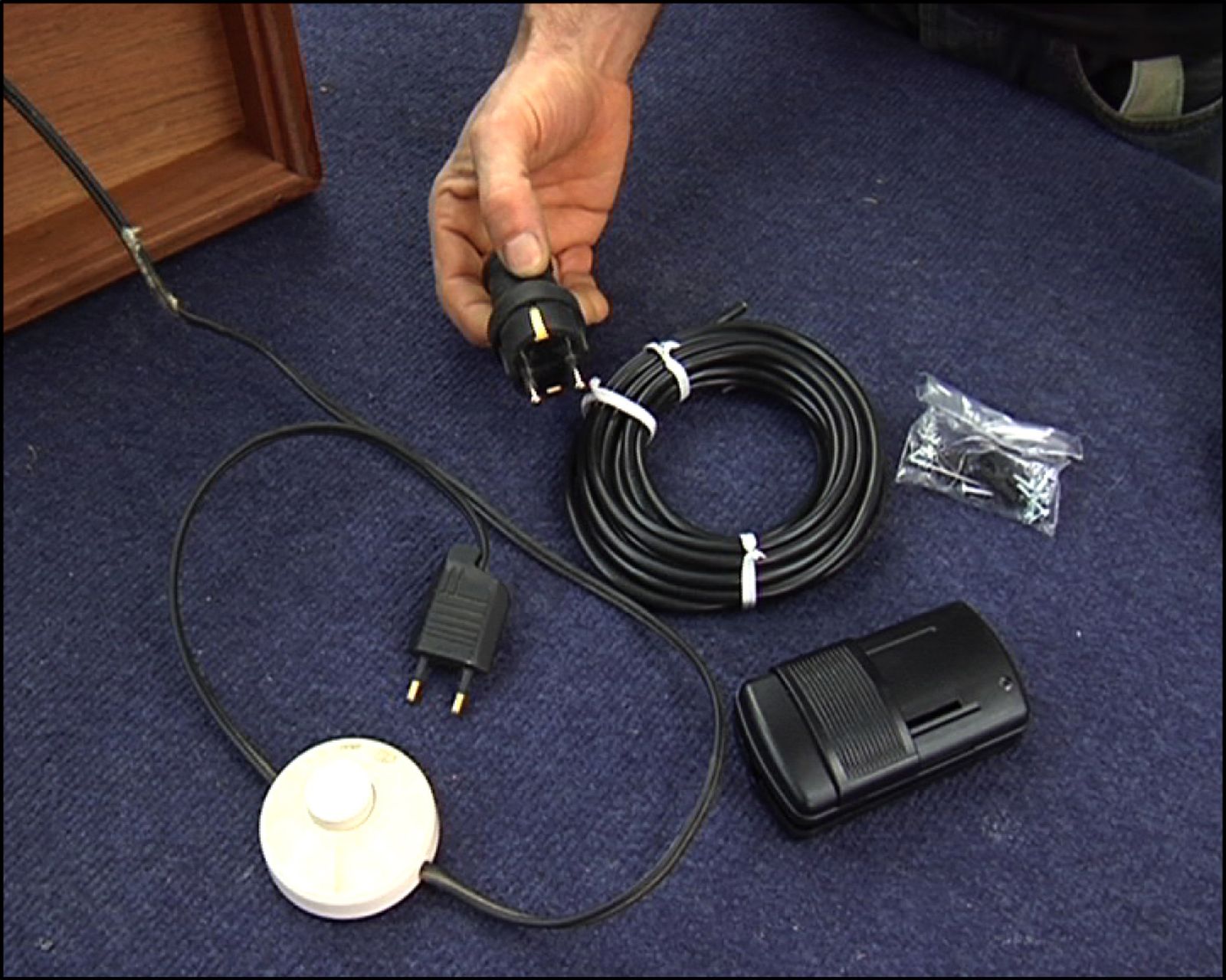 Cambiar el cable a una lámpara paso 1 Cambiar el cable a una lámpara paso 1