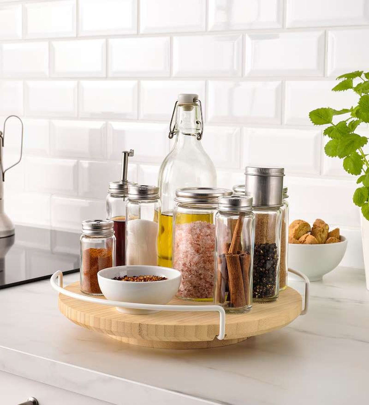 Este organizador de ikea ha sido diseñado por Lukas Bazle. Número de referencia: 605.624.98. / Ikea