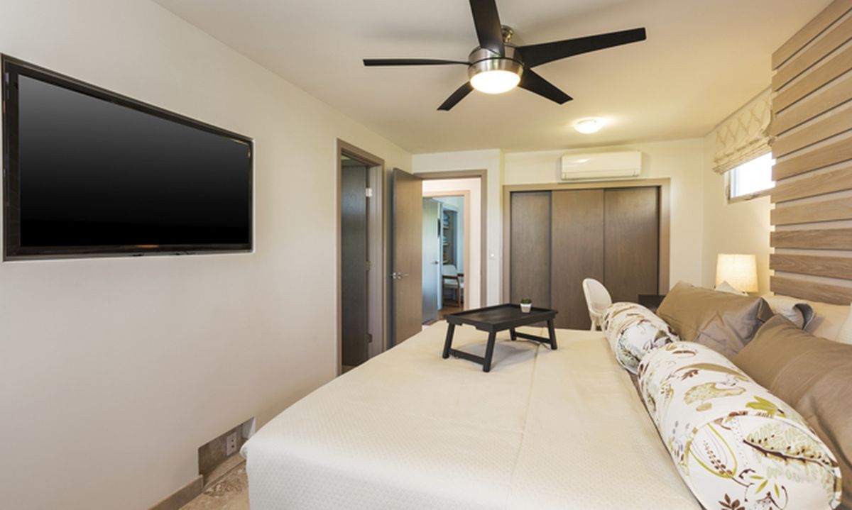 Dormitorios luminosos en colores tierra 5