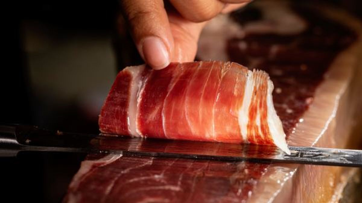 como cortar un jamon 4