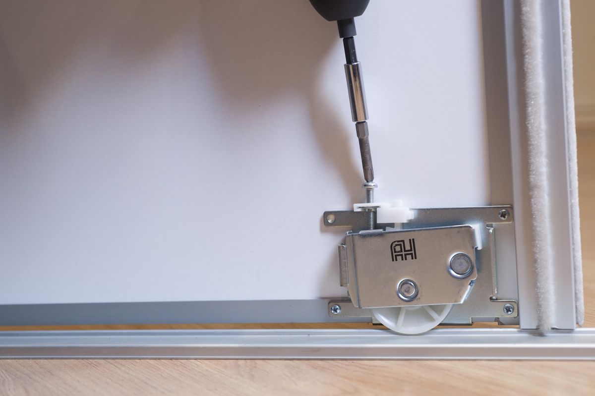 Bricomania Ajustar puerta corredera p3