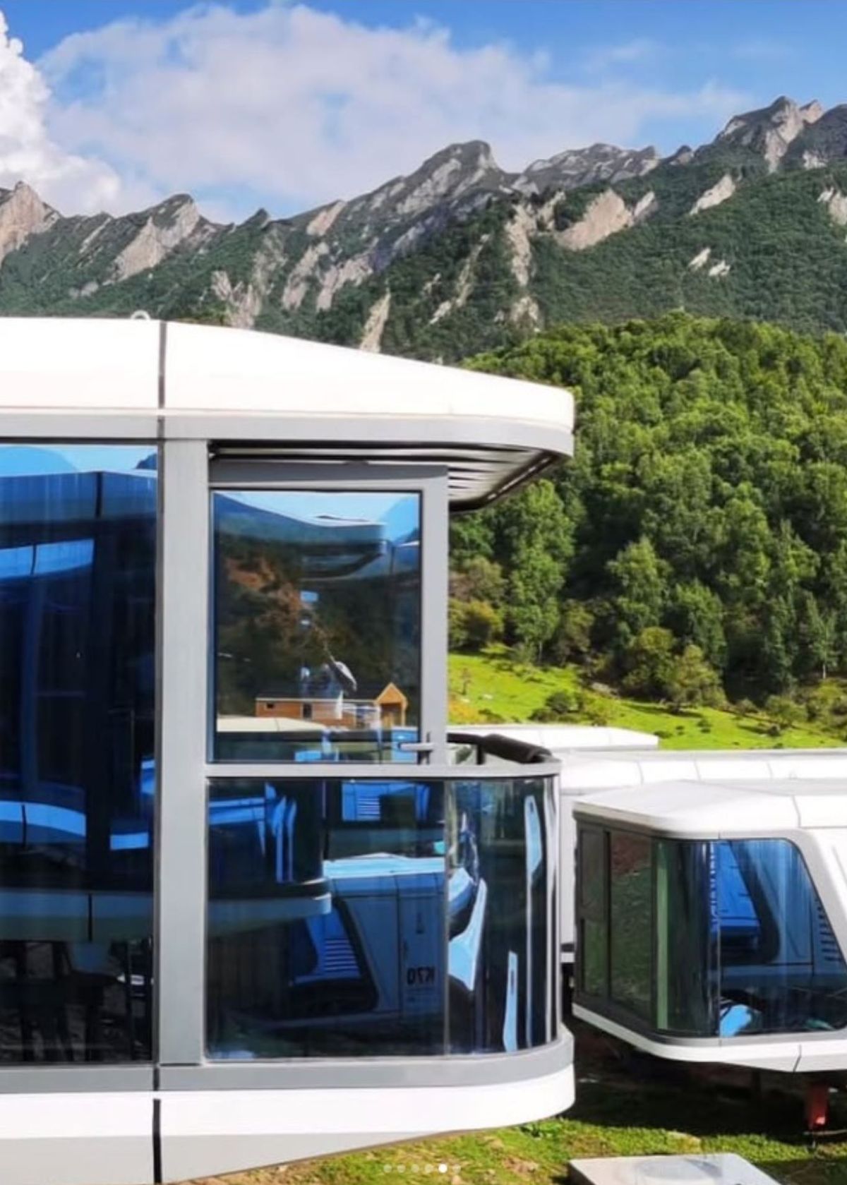 Exterior de una vivienda capsula