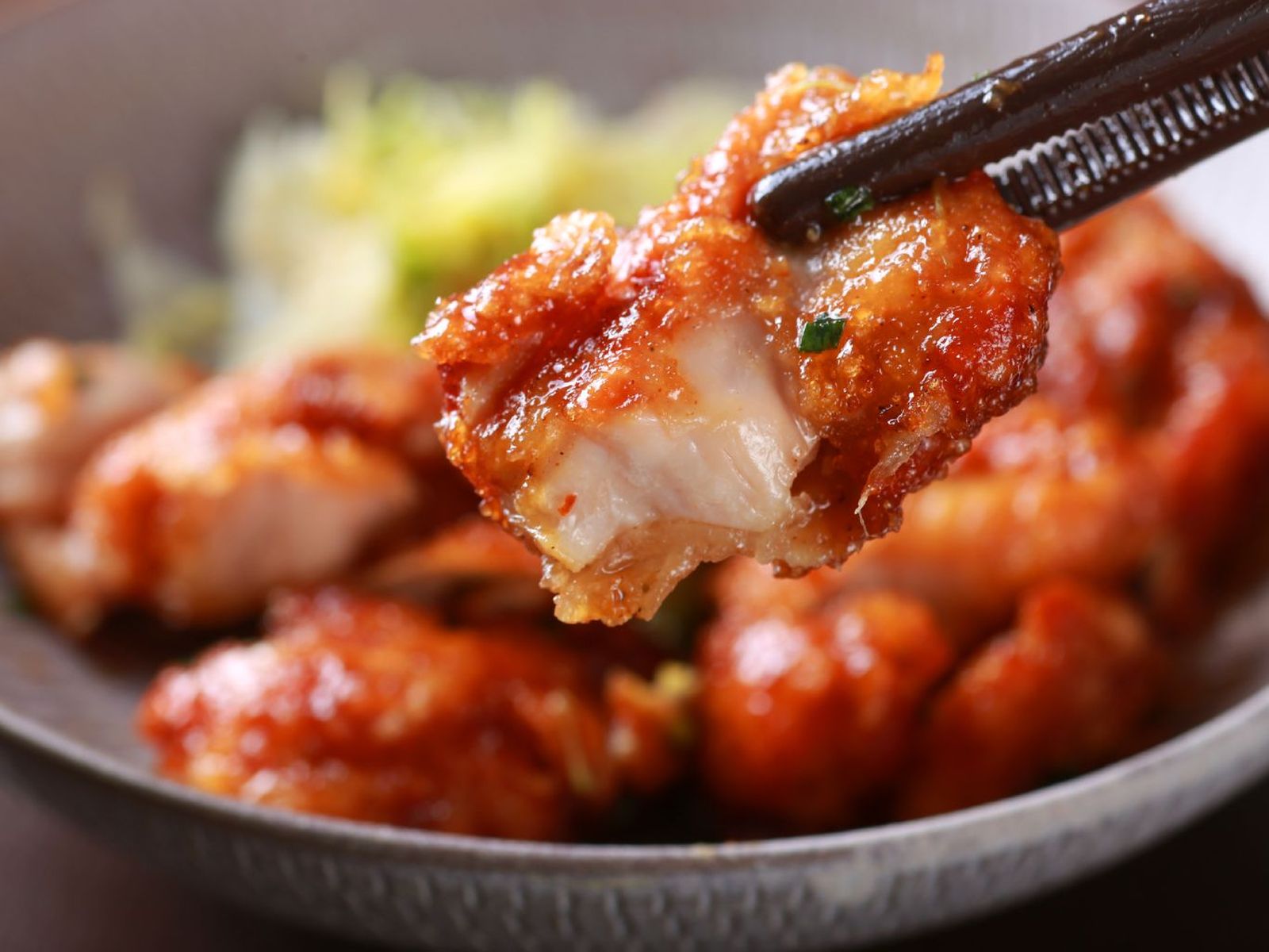 Dakgangjeong (pollo frito glaseado) Dakgangjeong (pollo frito glaseado)