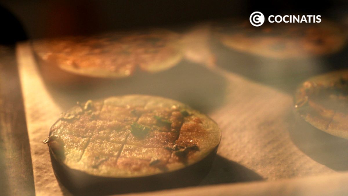 CTIS0912 receta mini pizzas de berenjena paso 4