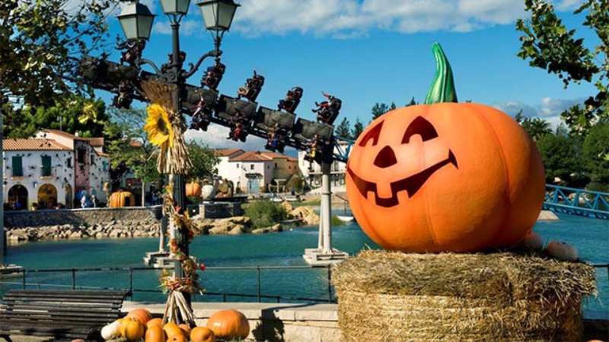 Port Aventura también se tiñe de naranja para celebrar Halloween