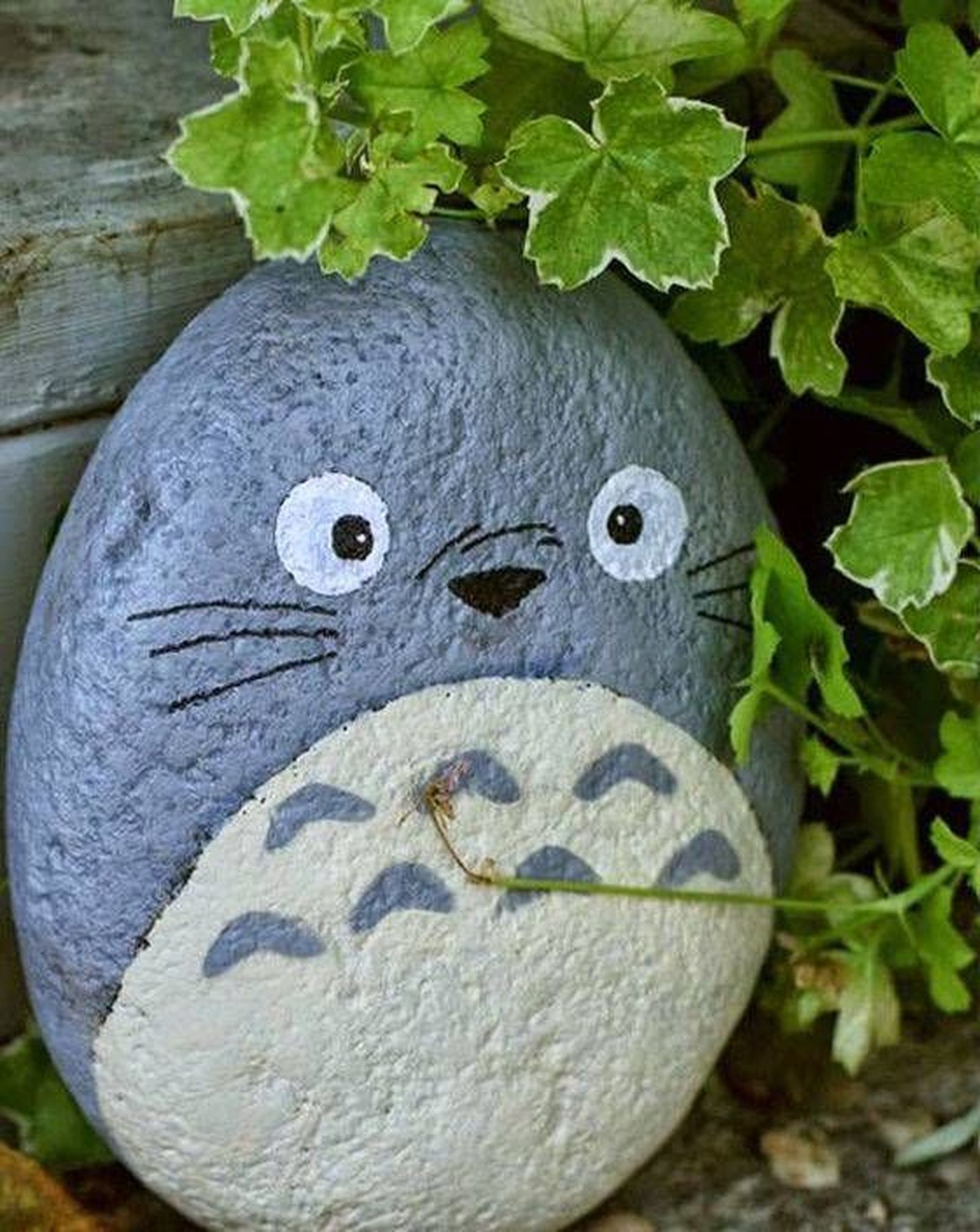 piedras pintadas jardin totoro pinterest euroresidentes piedras pintadas jardin totoro pinterest euroresidentes